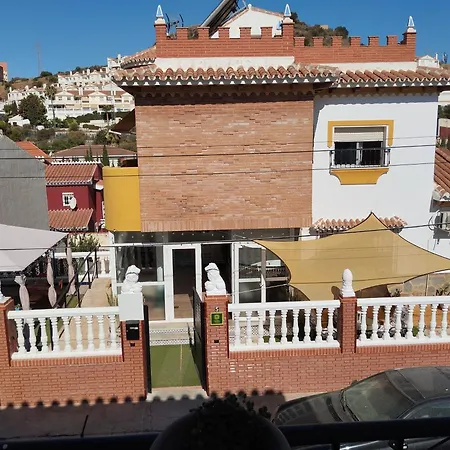 Monisimo Pension Rincon De La Victoria Exterior photo